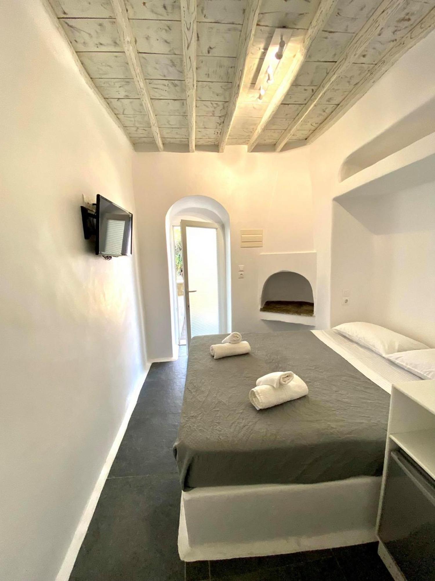 Mykonos Vibes Airport Studios And Apartments Mykonos Town Exterior foto