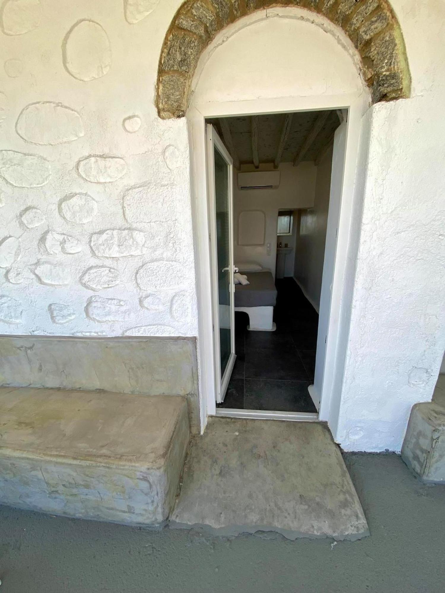 Mykonos Vibes Airport Studios And Apartments Mykonos Town Exterior foto