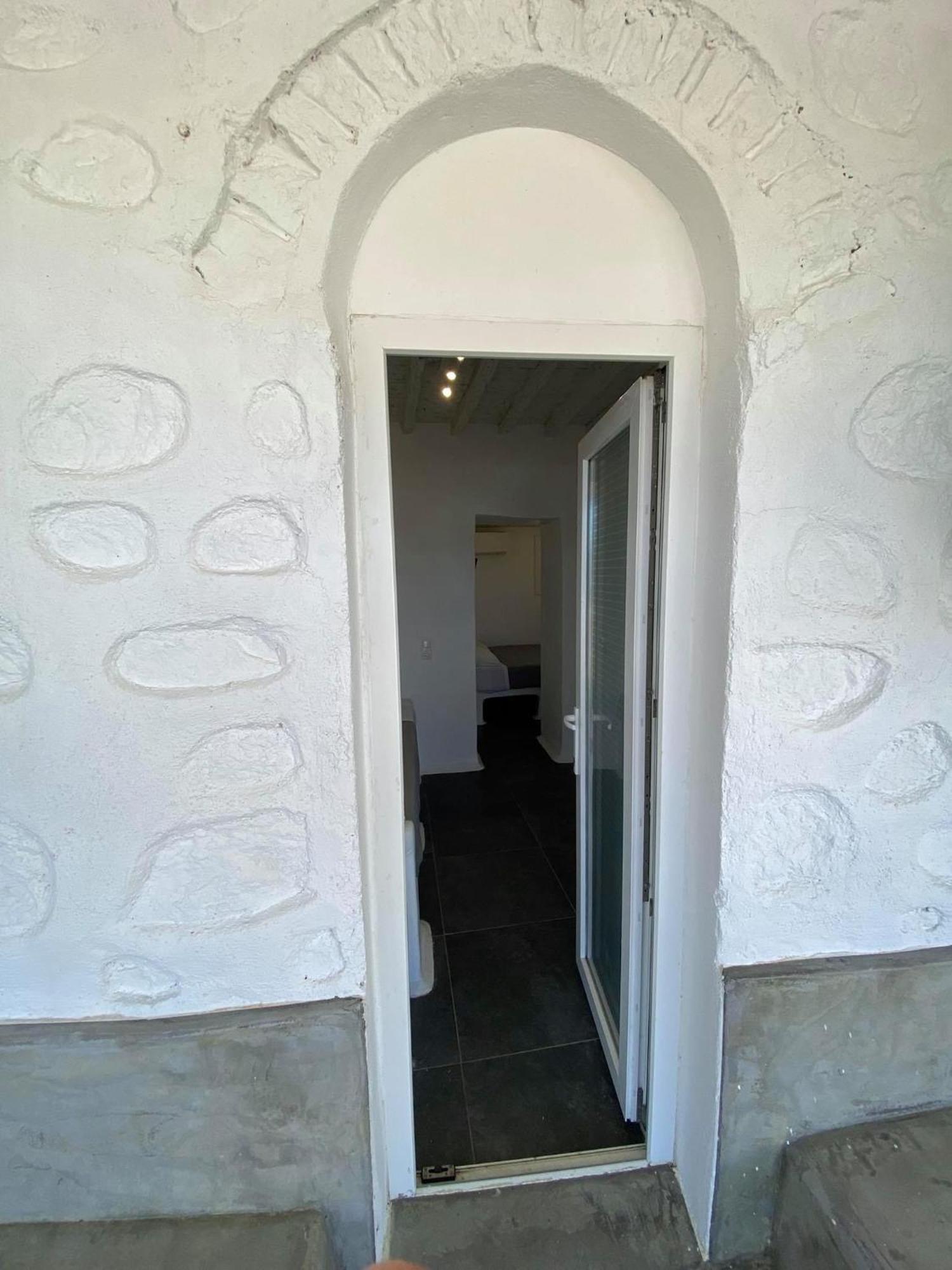 Mykonos Vibes Airport Studios And Apartments Mykonos Town Exterior foto