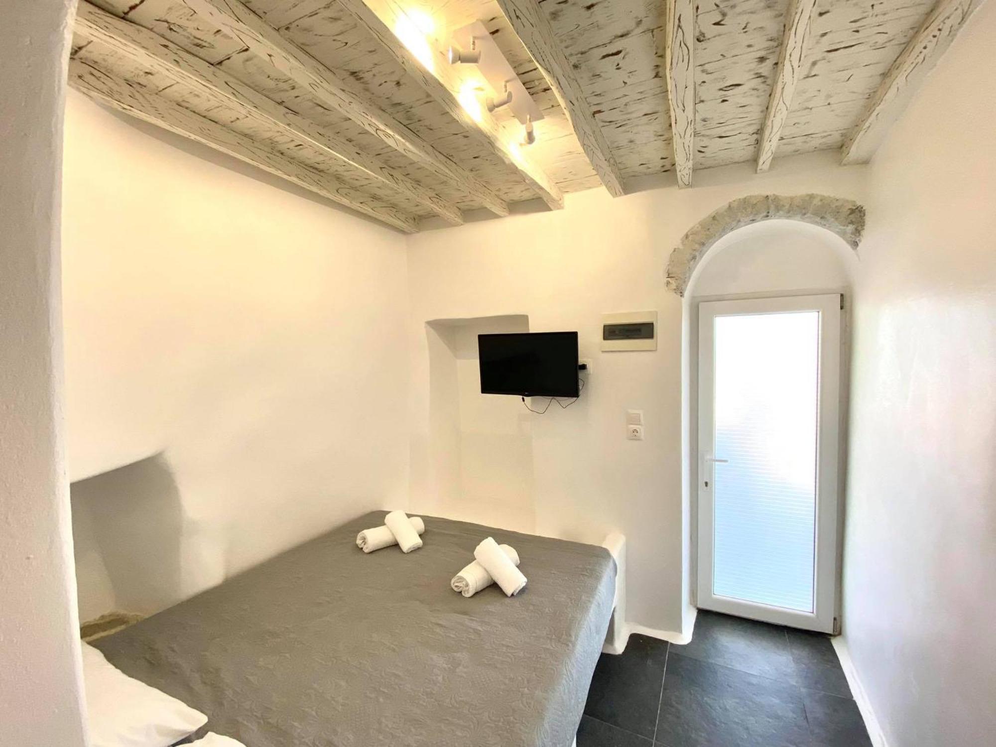 Mykonos Vibes Airport Studios And Apartments Mykonos Town Exterior foto