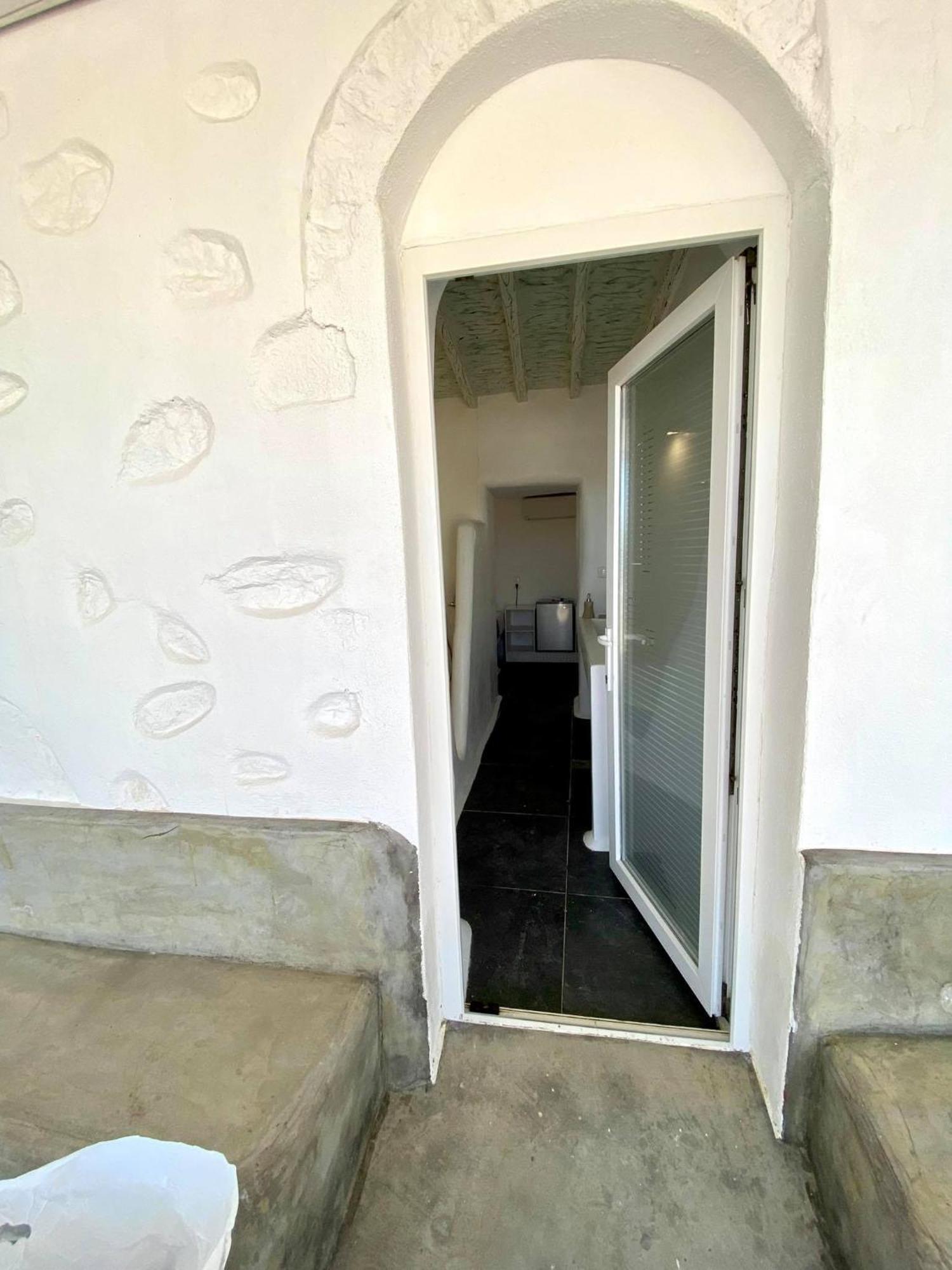 Mykonos Vibes Airport Studios And Apartments Mykonos Town Exterior foto